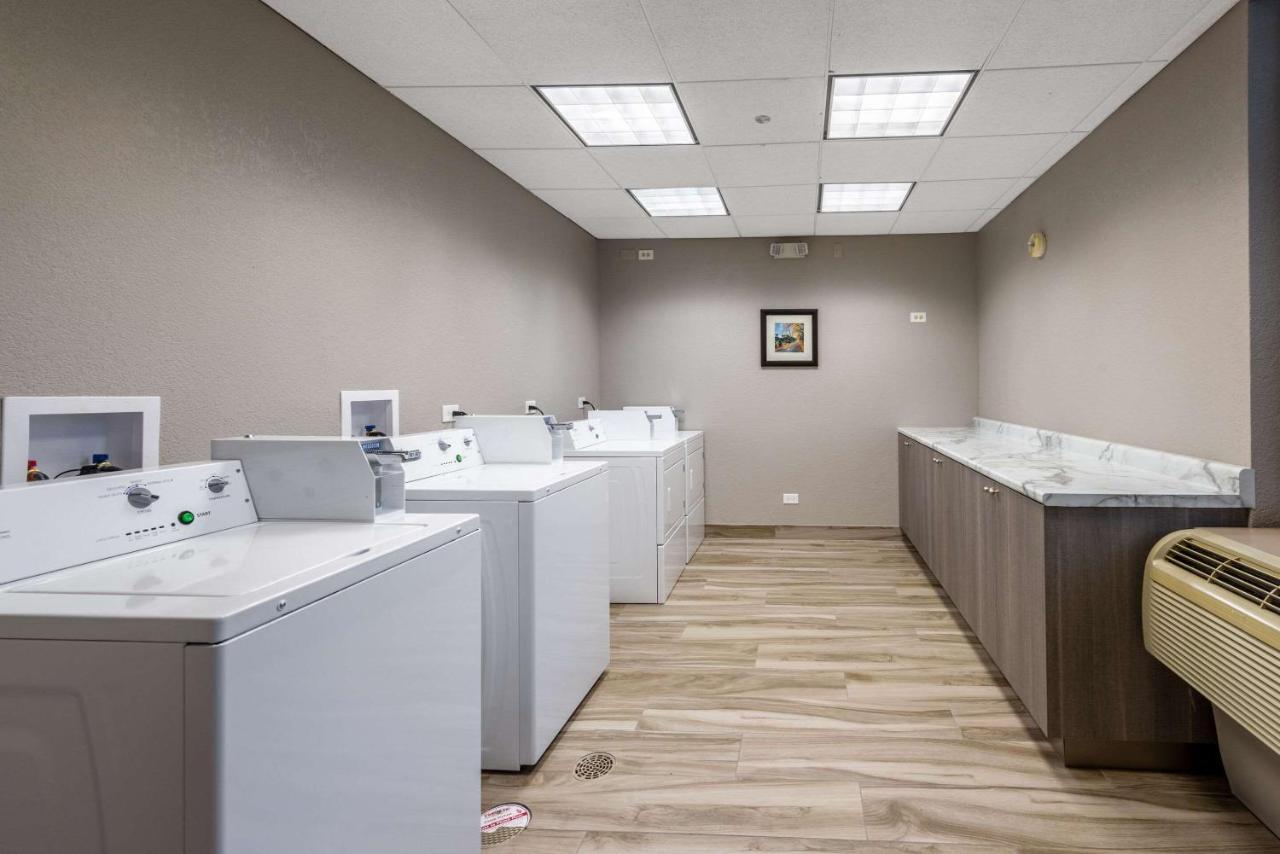 Comfort Inn Chicago Schaumburg - O'Hare Airport מראה חיצוני תמונה