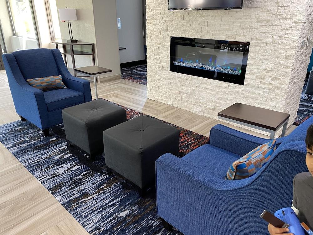 Comfort Inn Chicago Schaumburg - O'Hare Airport מראה חיצוני תמונה